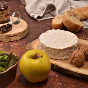 Camembert aux noix MAISON